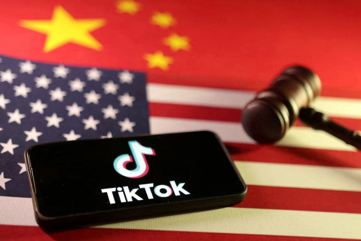 Ông Trump Úp Mở Về Người Mua TikTok, Nói Trung Quốc Sẽ Đồng Ý: Thương Vụ Bán TikTok?